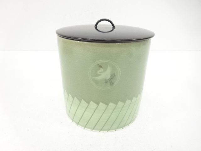  樹窯造　青磁　雲鶴　水指